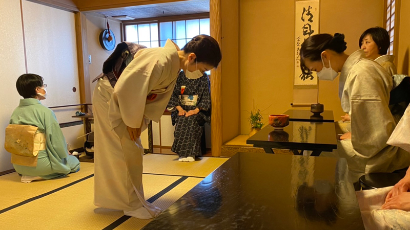 隠れ家茶室で本格お抹茶と季節の和菓子を楽しむ会